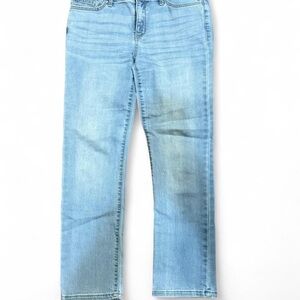 Light Wash Straight Leg Jeans - Blue